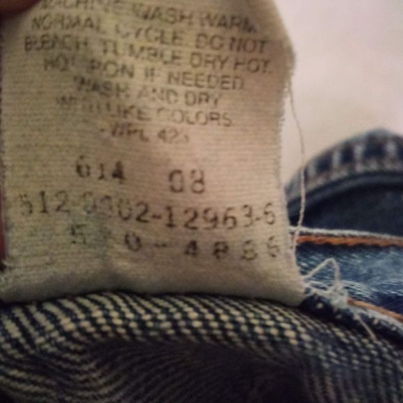 Vintage 550' s Distressed Medium wash jeans 👖 - Picture 5 of 16